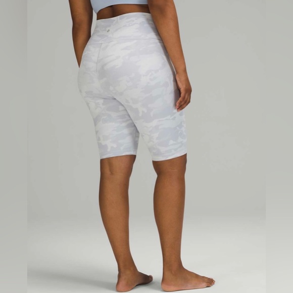 Lululemon Wunder Under Camo Shorts 10” *ribbed Size 12 - Picture 2 of 8